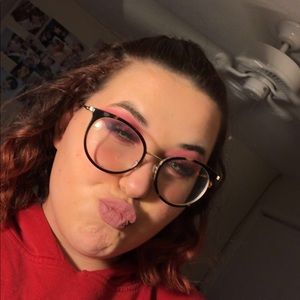 Meet your Posher, Reese